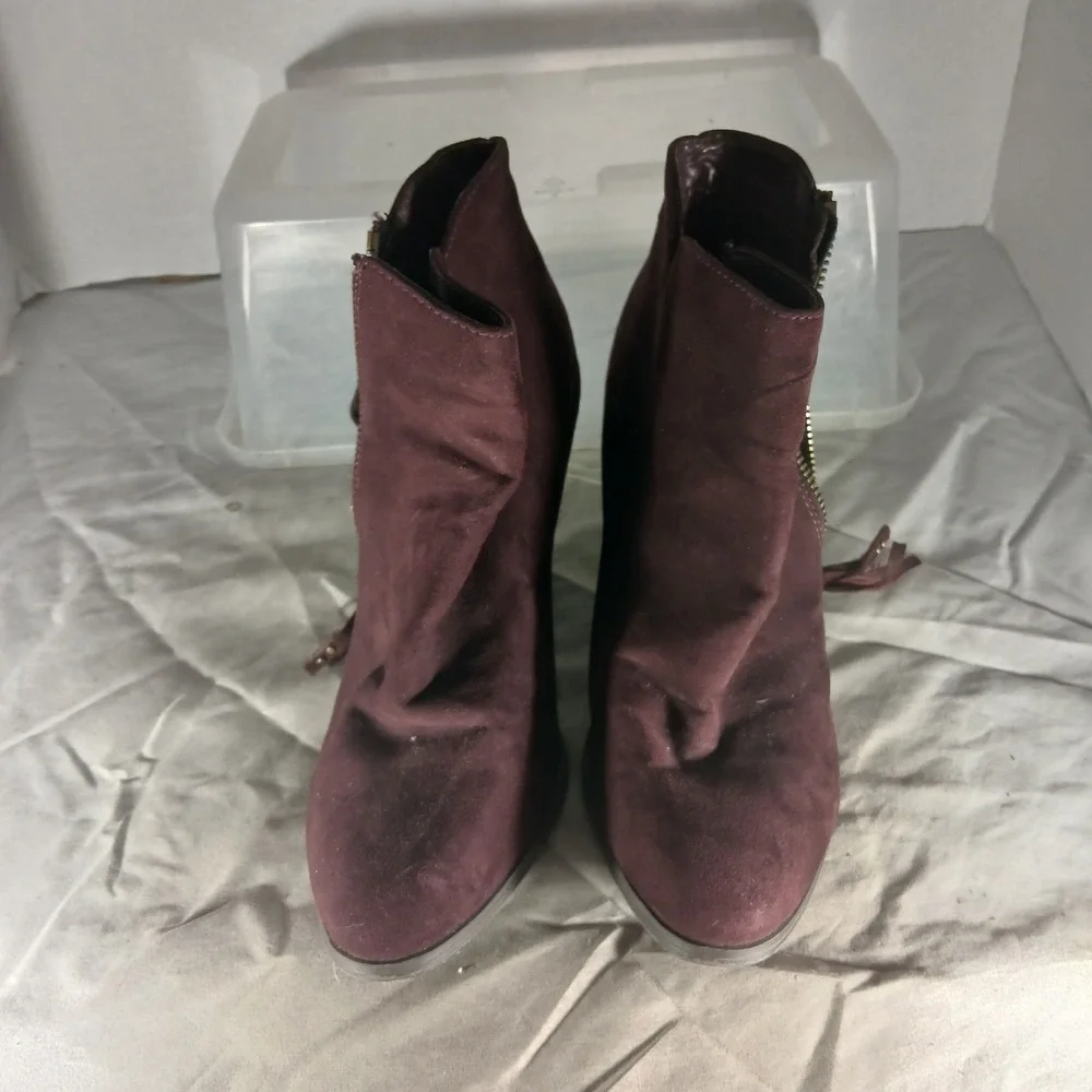 Charlotte Russe Ankle‎ Boots 7 Burgundy Faux Suede Tassel Block Heel Booties